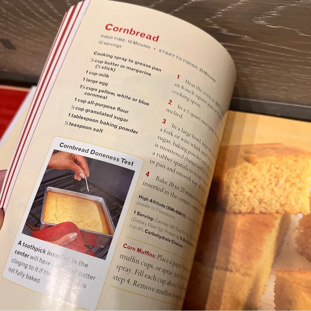 Betty Crocker Baking Basics Recipes and Tips to Bake with Confidence Hardcover‎